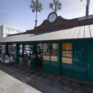 Raising Cane's — Third St. Promenade
