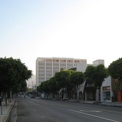 Robertson Blvd